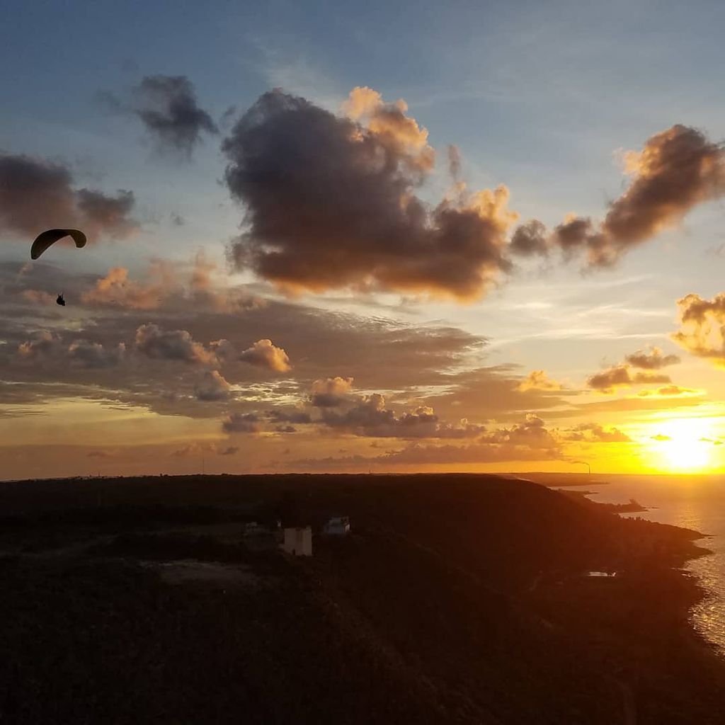 Hacia la puesta de sol