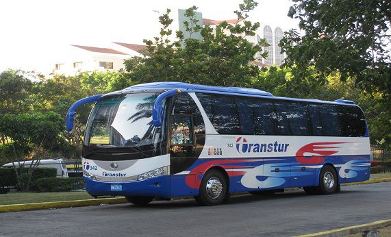 Shared transfer.Bus   Aeropuerto Cayo-Coco-Guillermo - Hoteles Cayo Coco-Guillermos