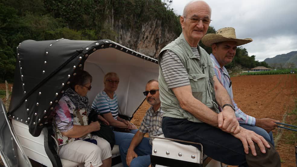 Recorrido en Coche en Viñales